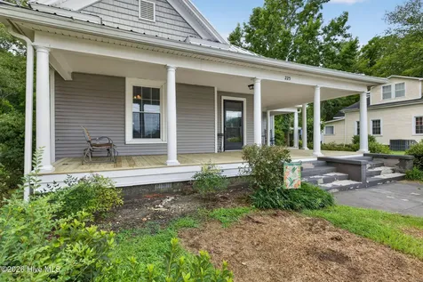 225 Carr Avenue Rocky Point NC 28457