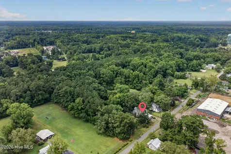225 Carr Avenue Rocky Point NC 28457