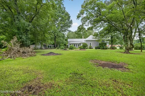 225 Carr Avenue Rocky Point NC 28457