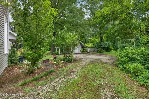 225 Carr Avenue Rocky Point NC 28457