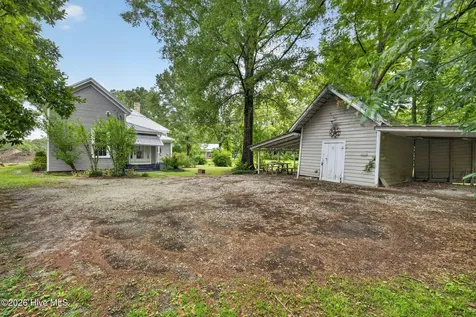 225 Carr Avenue Rocky Point NC 28457