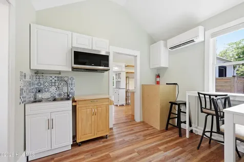 109 Noyes Avenue Morehead City NC 28557