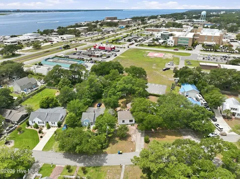 109 Noyes Avenue Morehead City NC 28557