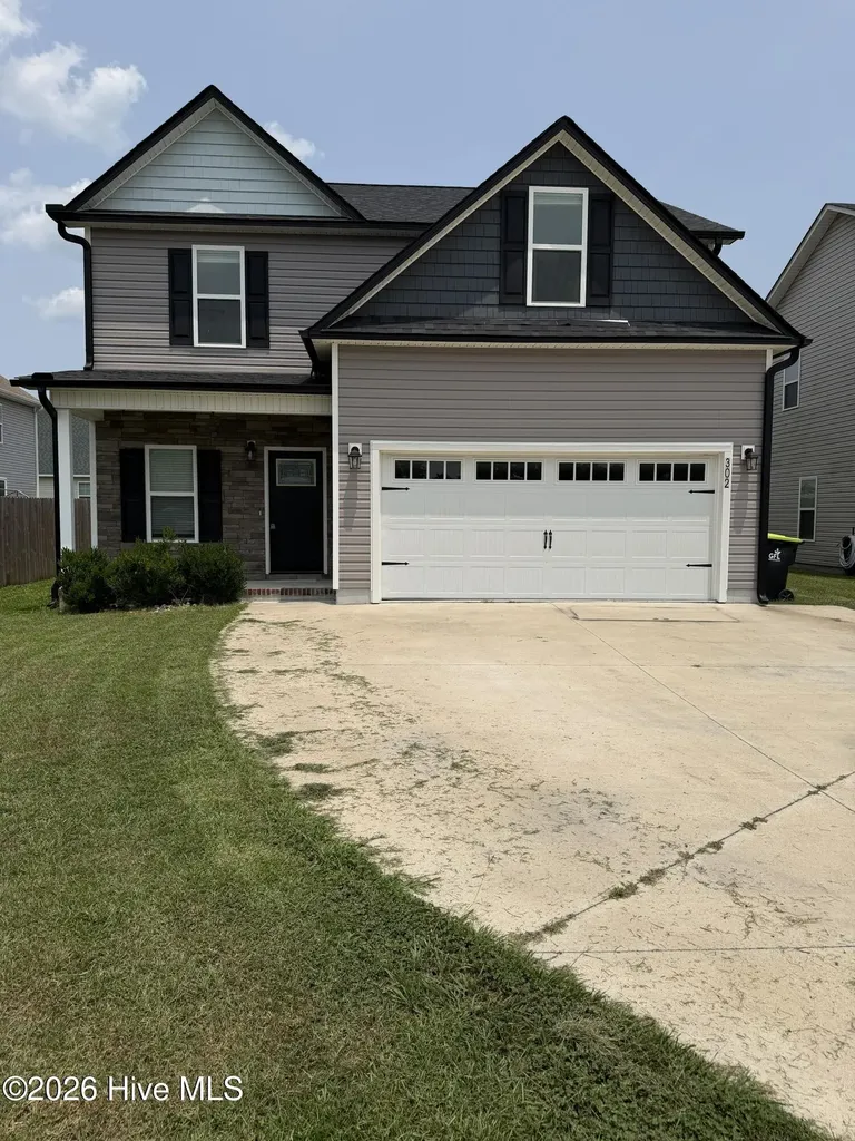 302 E Franck Street Richlands NC 28574