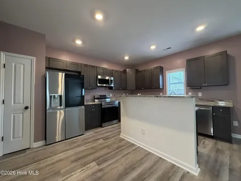 302 E Franck Street Richlands NC 28574