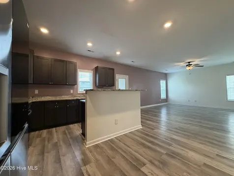 302 E Franck Street Richlands NC 28574