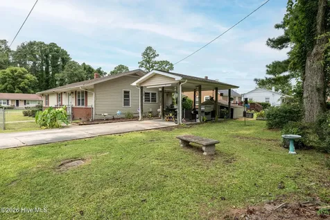 108 South Street Bayboro NC 28515