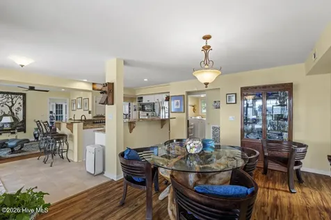 148 E Ivybridge Drive Hubert NC 28539