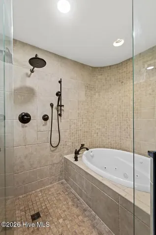 148 E Ivybridge Drive Hubert NC 28539