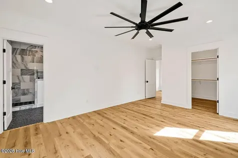 907 Fourth Street S Carolina Beach NC 28428