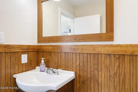 685 Edens Lane Hampstead NC 28443