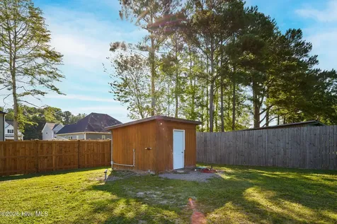 685 Edens Lane Hampstead NC 28443