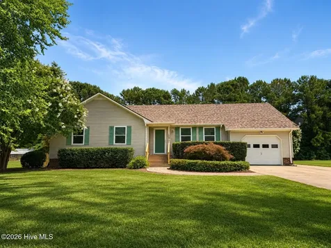 102 Troy Drive Elizabeth City NC 27909