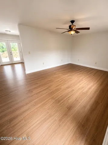 102 Troy Drive Elizabeth City NC 27909
