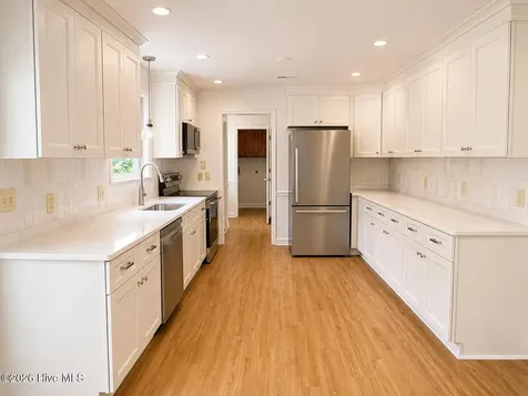 102 Troy Drive Elizabeth City NC 27909
