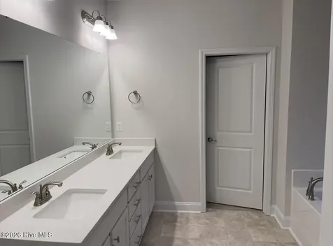 103 Seashore Street Grimesland NC 27837