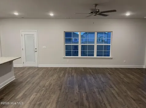 103 Seashore Street Grimesland NC 27837