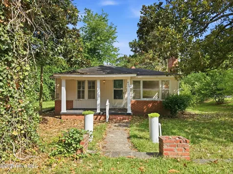 400 S Hardin Street Southern Pines NC 28387