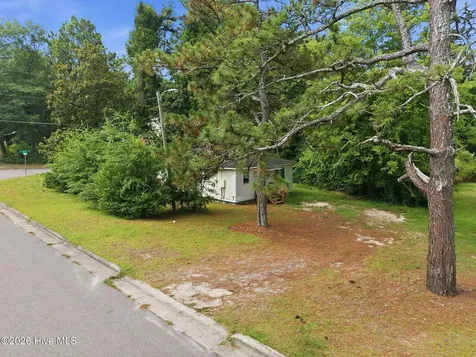 400 S Hardin Street Southern Pines NC 28387