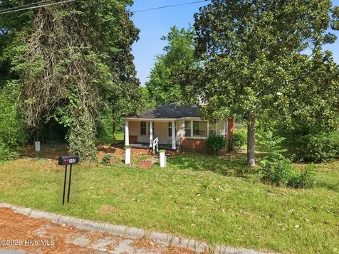 400 S Hardin Street Southern Pines NC 28387