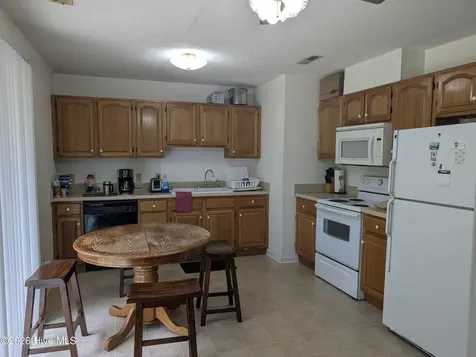 221 Seminole Trail Wilmington NC 28409