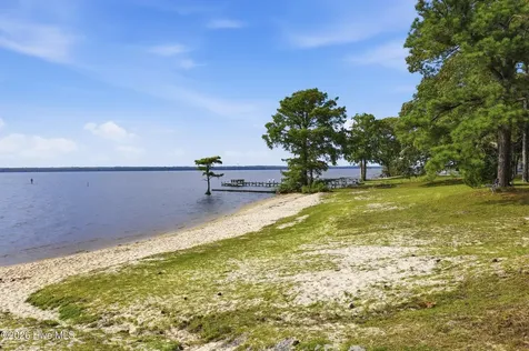 217 Comanche Trail Edenton NC 27932