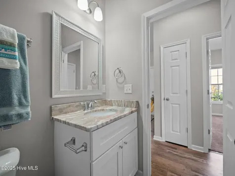 512 Hazelwood Drive Holly Ridge NC 28445