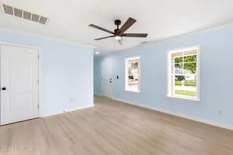2325 Jefferson Street Wilmington NC 28401