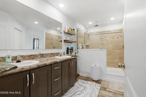 305 Tropical Trail Beaufort NC 28516