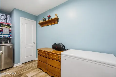 305 Tropical Trail Beaufort NC 28516