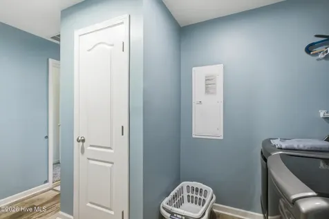 305 Tropical Trail Beaufort NC 28516