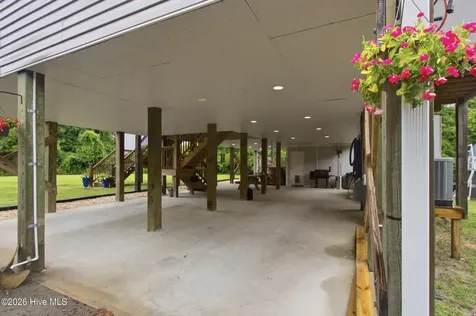 305 Tropical Trail Beaufort NC 28516