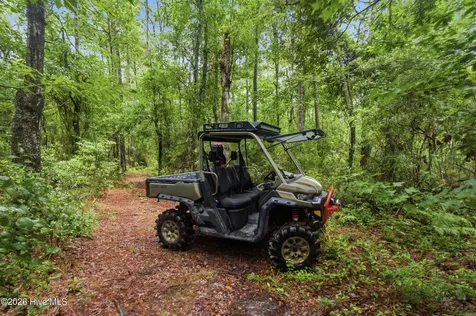 305 Tropical Trail Beaufort NC 28516