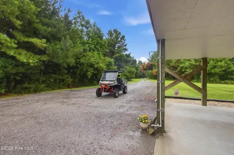 305 Tropical Trail Beaufort NC 28516
