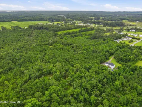 305 Tropical Trail Beaufort NC 28516