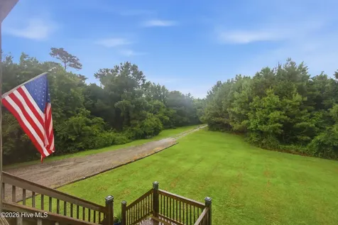 305 Tropical Trail Beaufort NC 28516