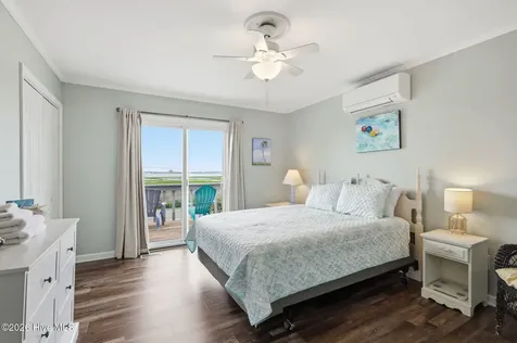 1116 E Fort Macon Road Atlantic Beach NC 28512
