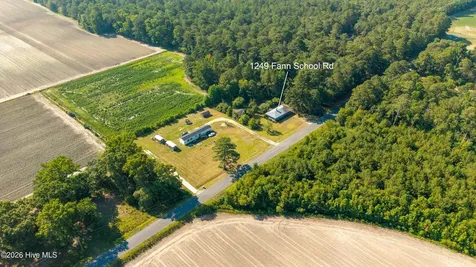 1249 Fann School Road Salemburg NC 28385