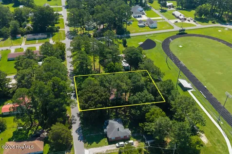 505 South Street Bayboro NC 28515