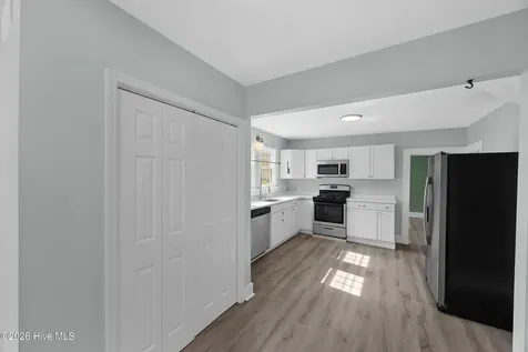 2105 Barnett Avenue Wilmington NC 28403