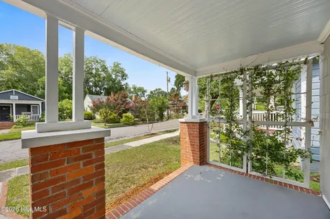 2105 Barnett Avenue Wilmington NC 28403