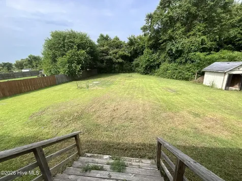 102 Cypress Knee Drive Richlands NC 28574