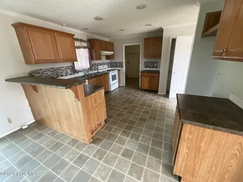 102 Cypress Knee Drive Richlands NC 28574
