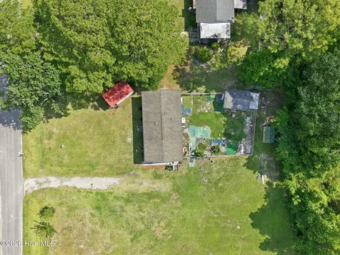 172 Gray Squirrel Lane Newport NC 28570