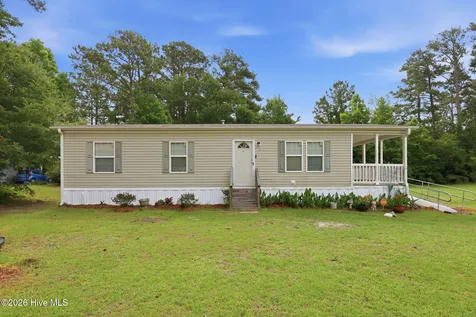 172 Gray Squirrel Lane Newport NC 28570