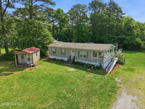 172 Gray Squirrel Lane Newport NC 28570