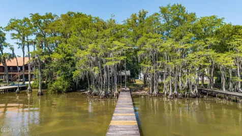 123 Clinton Road White Lake NC 28337