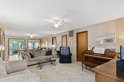 123 Clinton Road White Lake NC 28337
