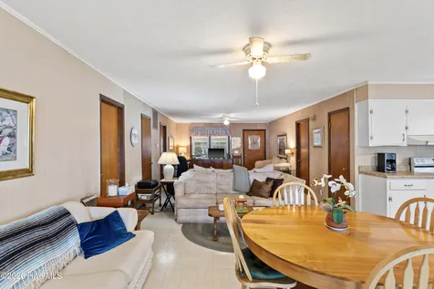 123 Clinton Road White Lake NC 28337
