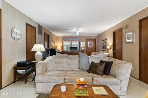 123 Clinton Road White Lake NC 28337